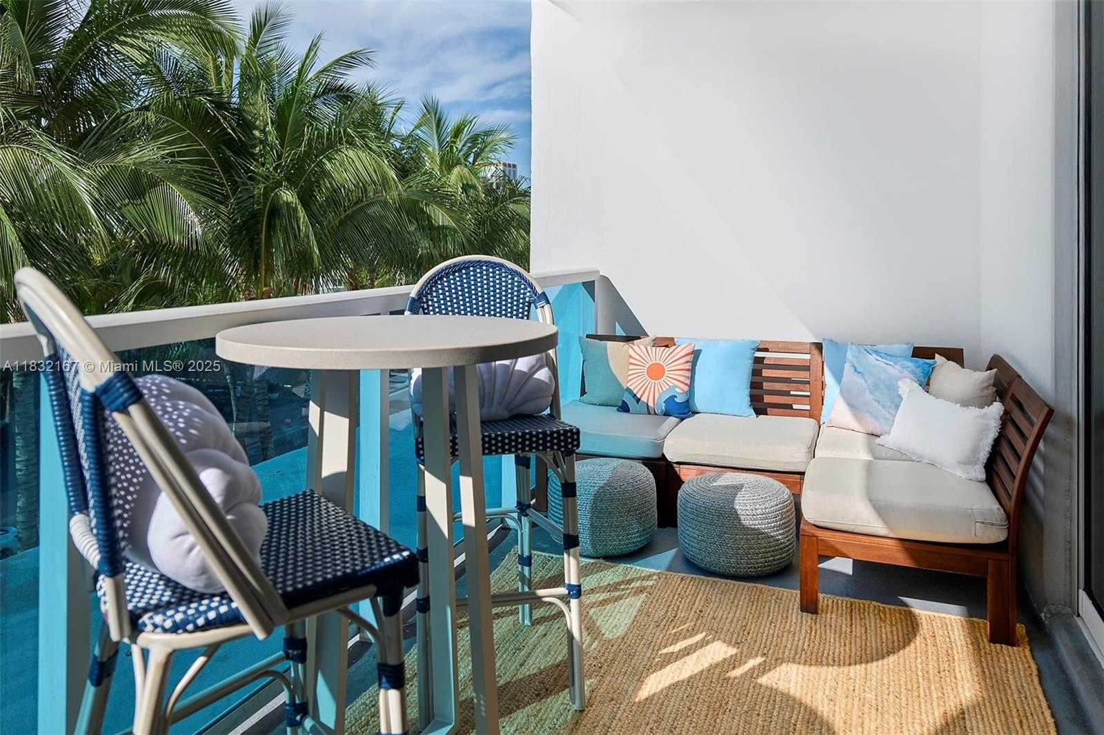 Small Image of 2301 COLLINS AVE #329, Miami Beach Number 4