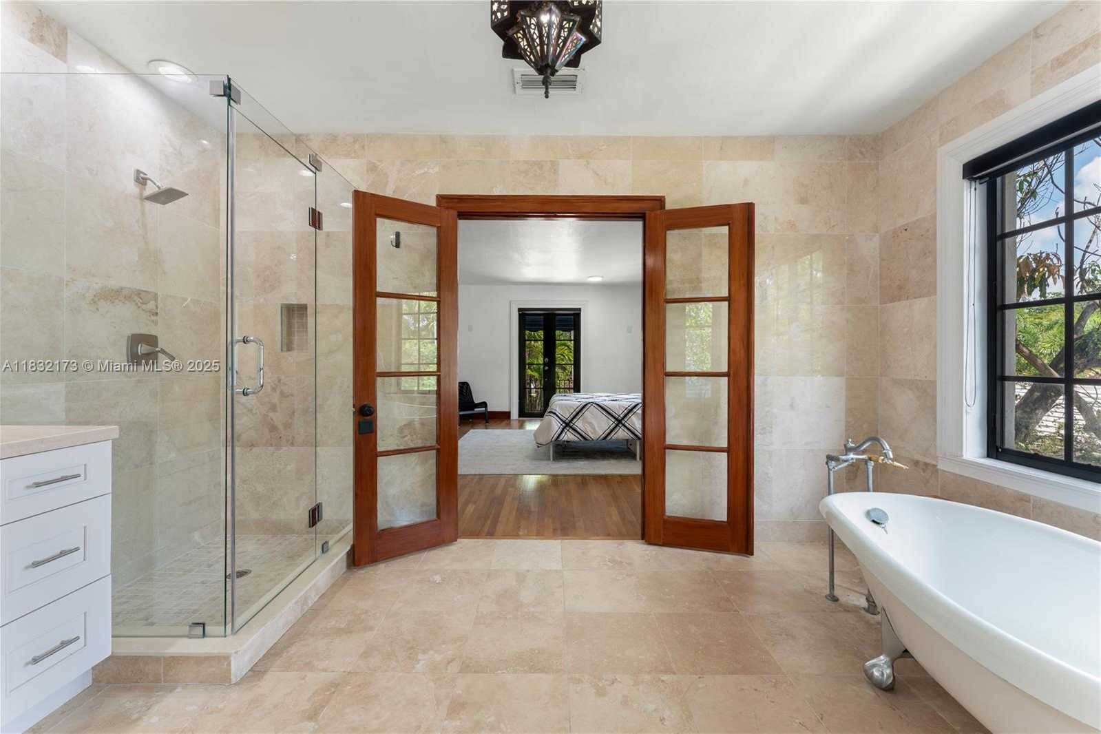 Small Image of 1624 GRANADA BLVD, Coral Gables Number 50