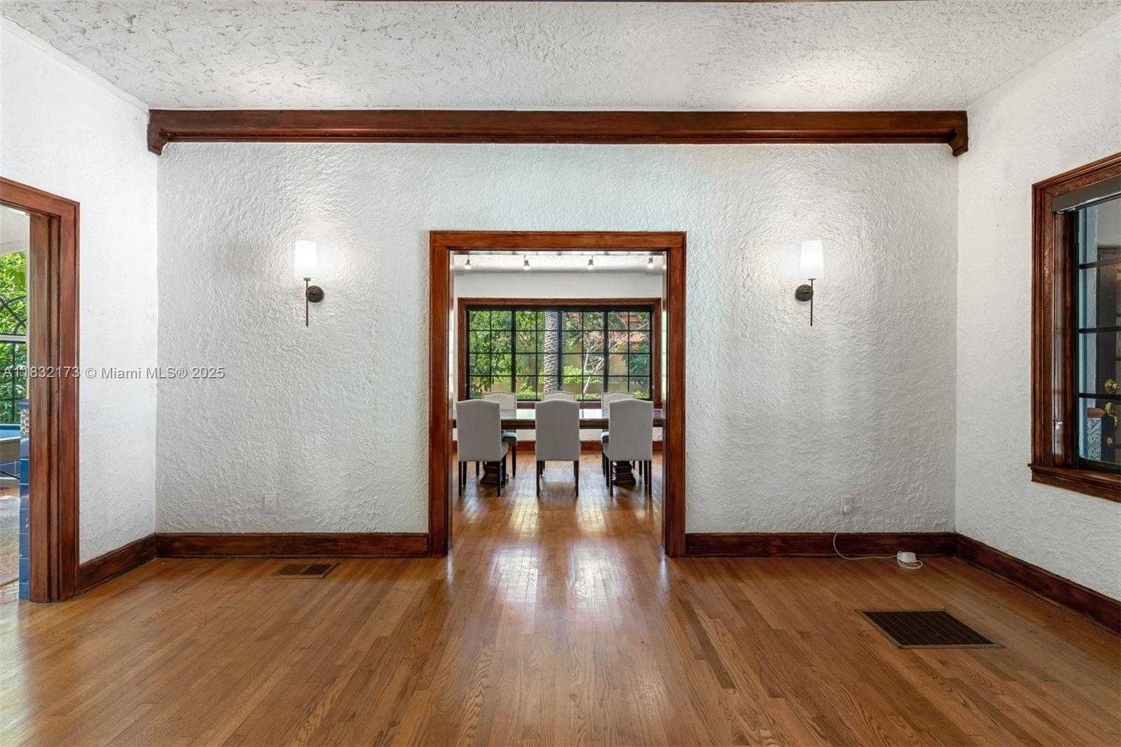 Small Image of 1624 GRANADA BLVD, Coral Gables Number 65