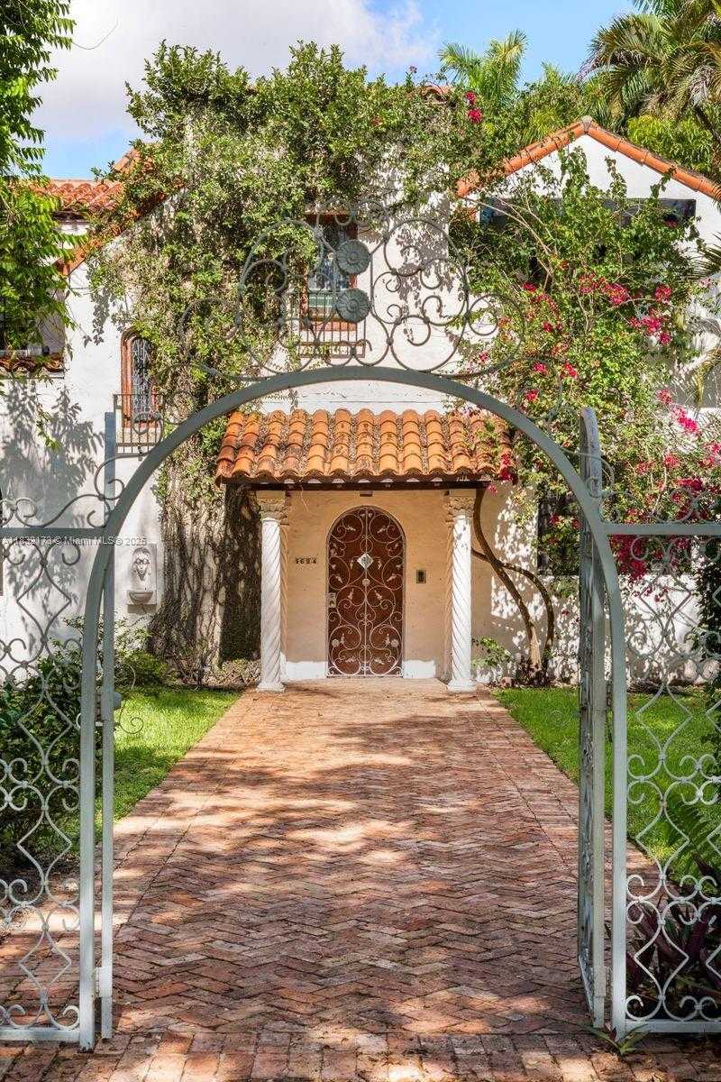 Small Image of 1624 GRANADA BLVD, Coral Gables Number 87