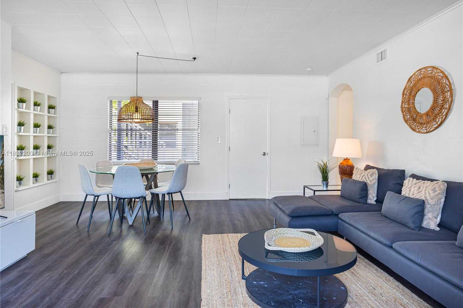 Small Image of 1150 8TH ST #3, Miami Beach Number 11
