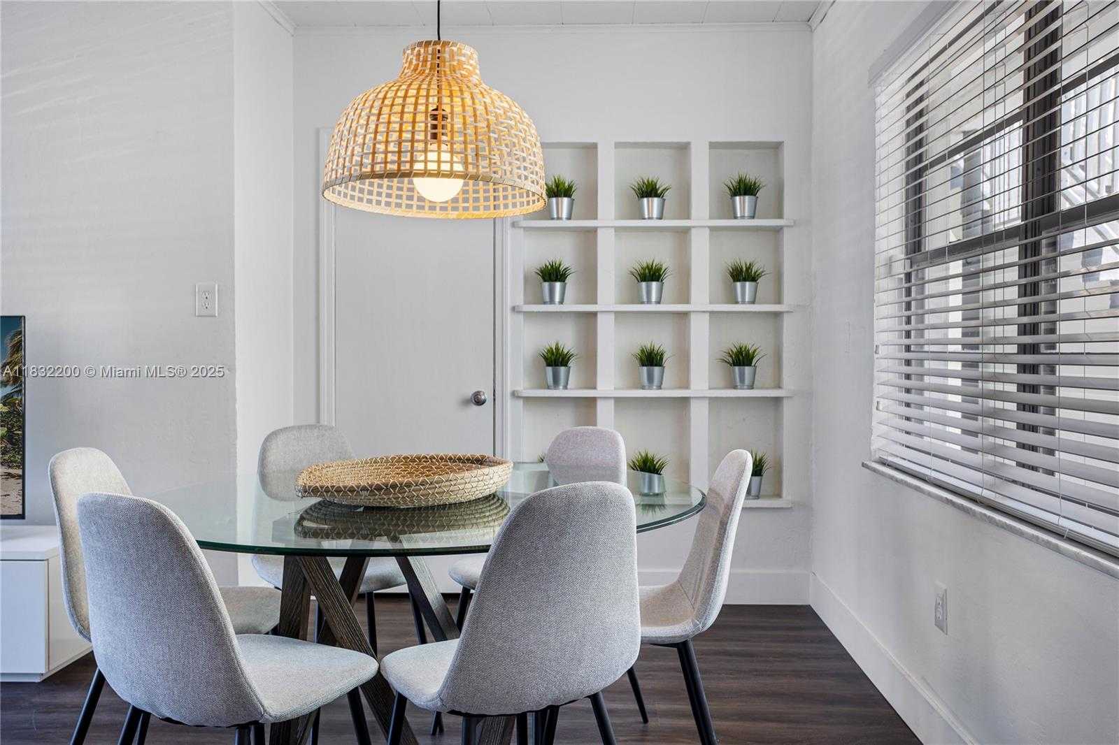 Small Image of 1150 8TH ST #3, Miami Beach Number 15