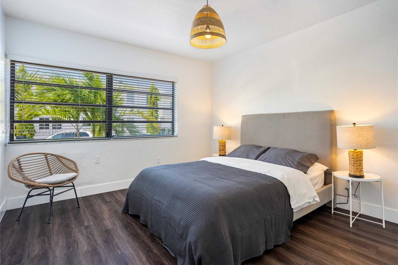 Small Image of 1150 8TH ST #3, Miami Beach Number 23
