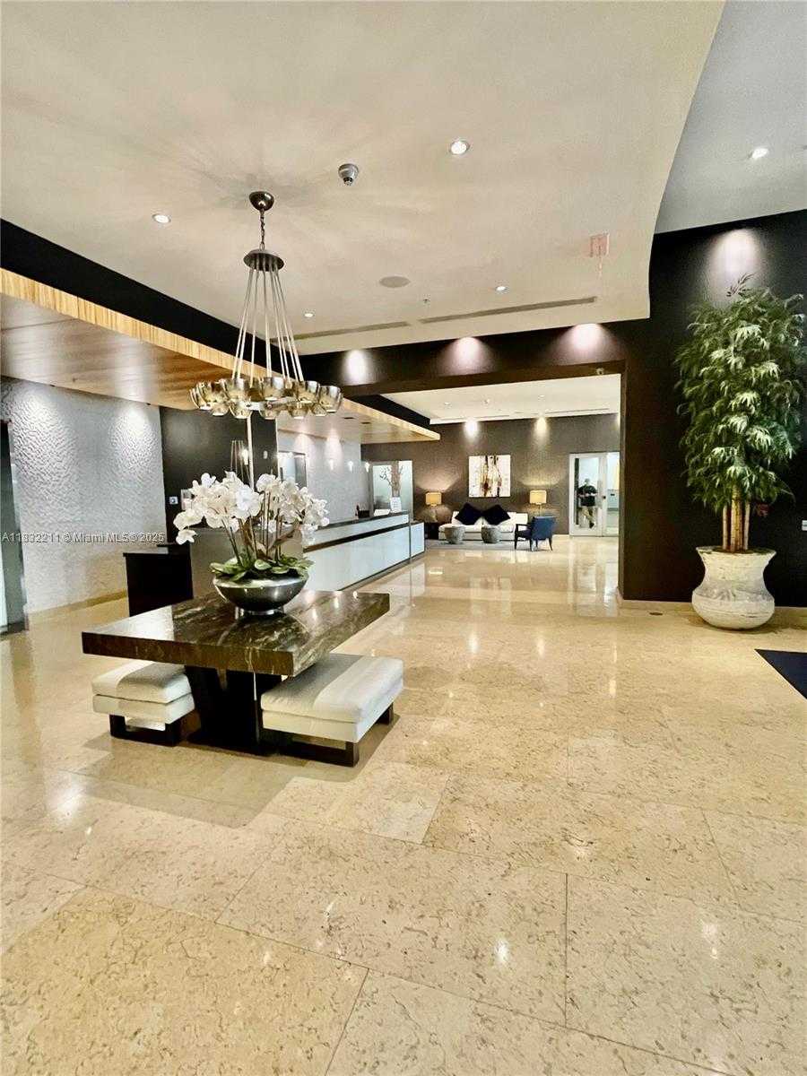 Small Image of 60 SOUTH WEST 13TH ST #3400, Miami Number 41