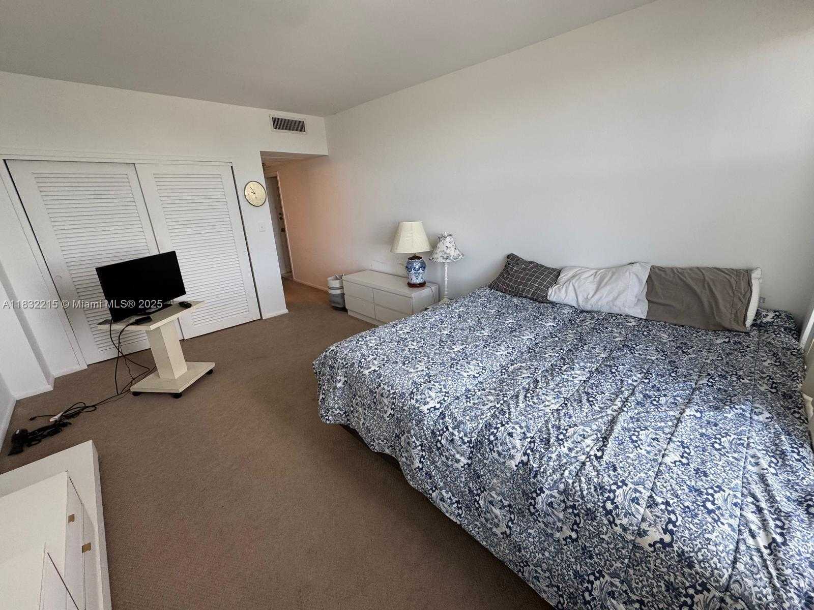 Small Image of 4747 COLLINS AVE #502, Miami Beach Number 18