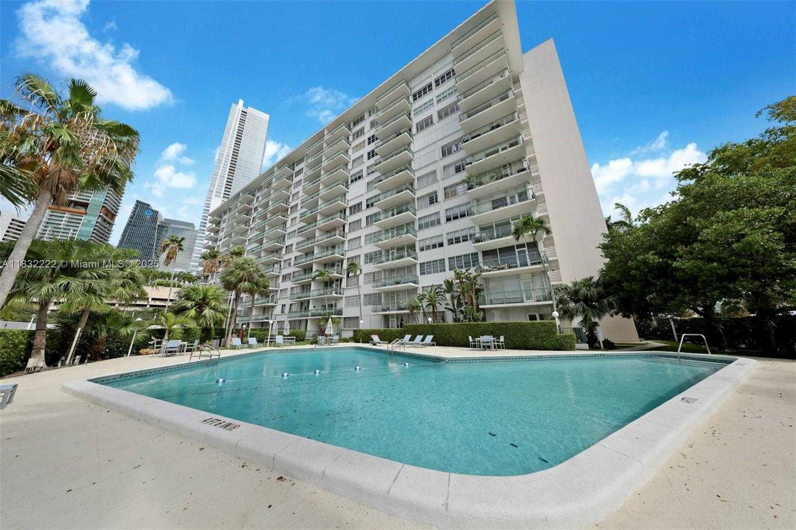Small Image of 1408 BRICKELL BAY DR #1114, Miami Number 17