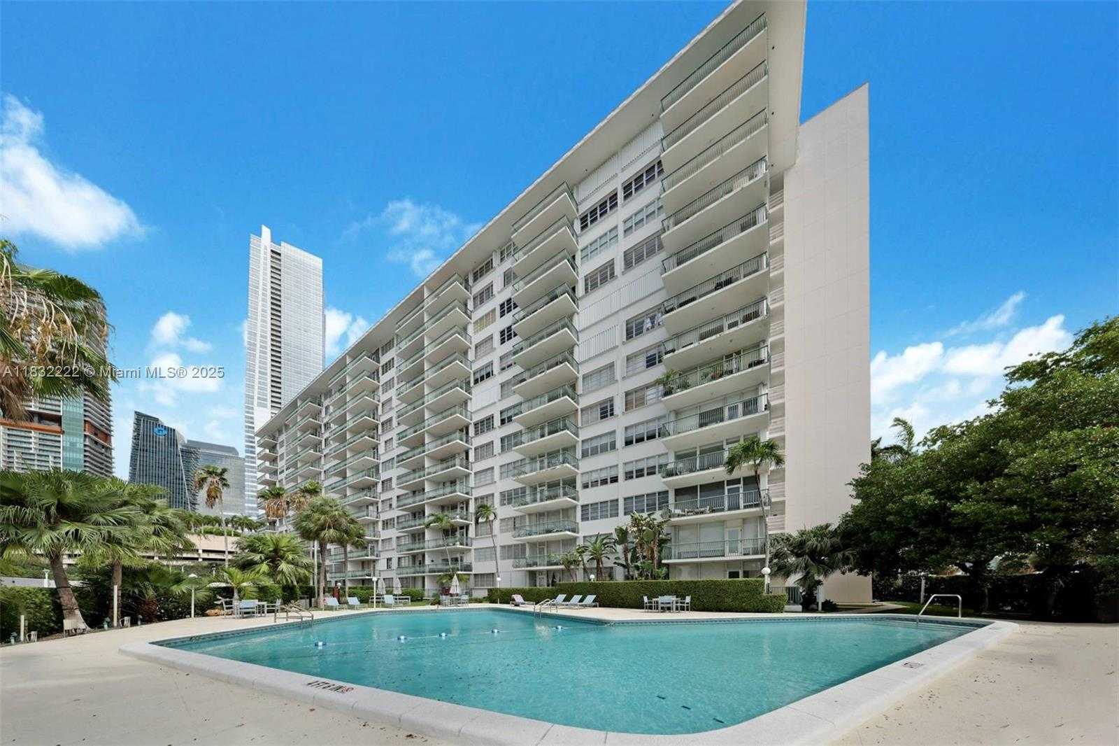 Small Image of 1408 BRICKELL BAY DR #1114, Miami Number 3