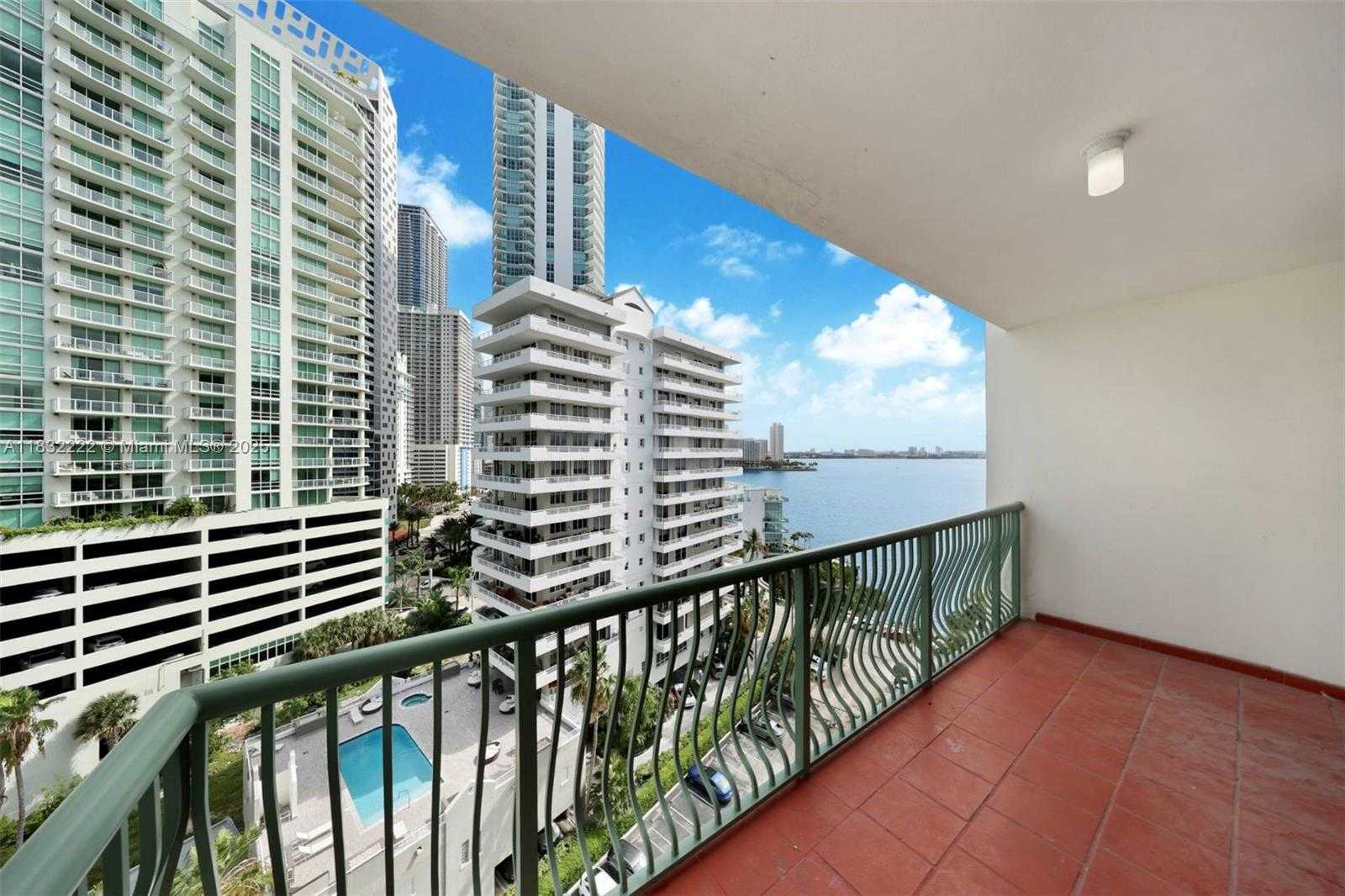 Small Image of 1408 BRICKELL BAY DR #1114, Miami Number 5