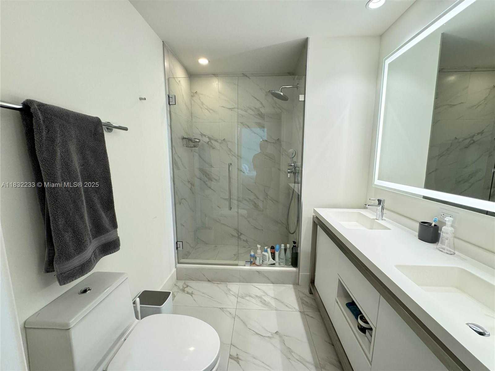 Small Image of 2000 METROPICA WAY #2409, Sunrise Number 19