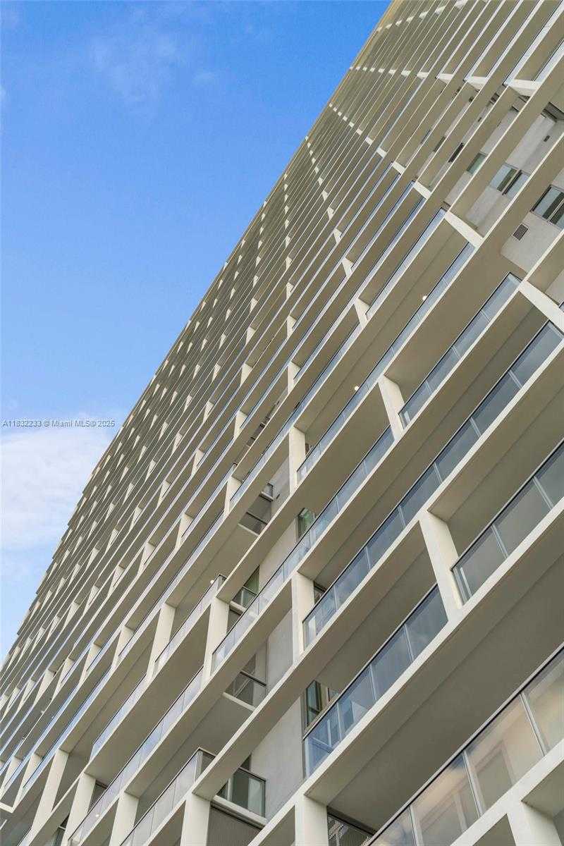 Small Image of 2000 METROPICA WAY #2409, Sunrise Number 39