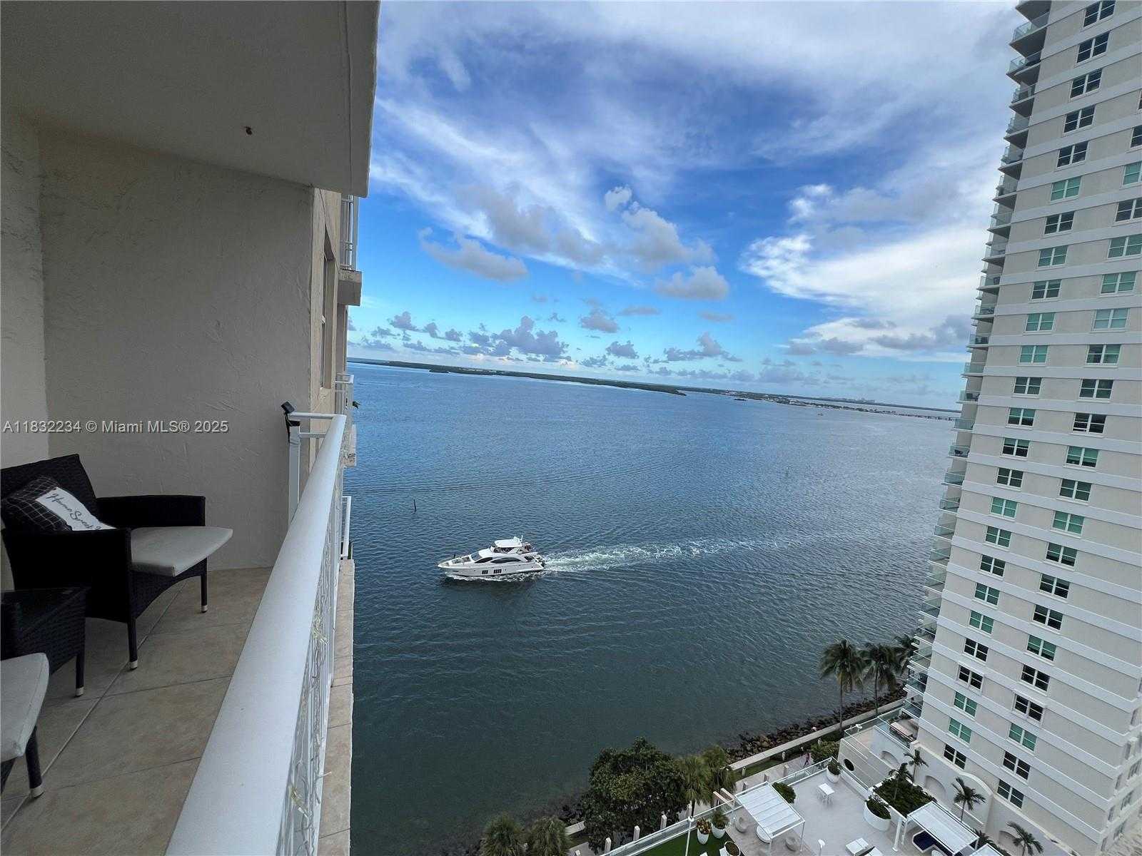 Small Image of 770 CLAUGHTON ISLAND DR #1812, Miami Number 5