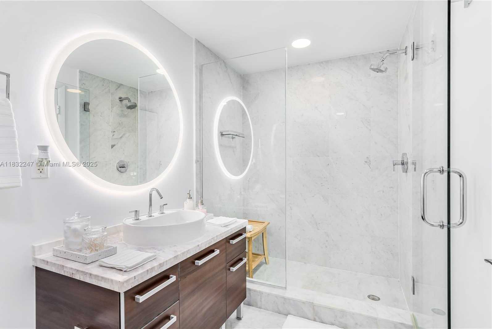 Small Image of 253 NORTH EAST 2ND ST #1606, Miami Number 14
