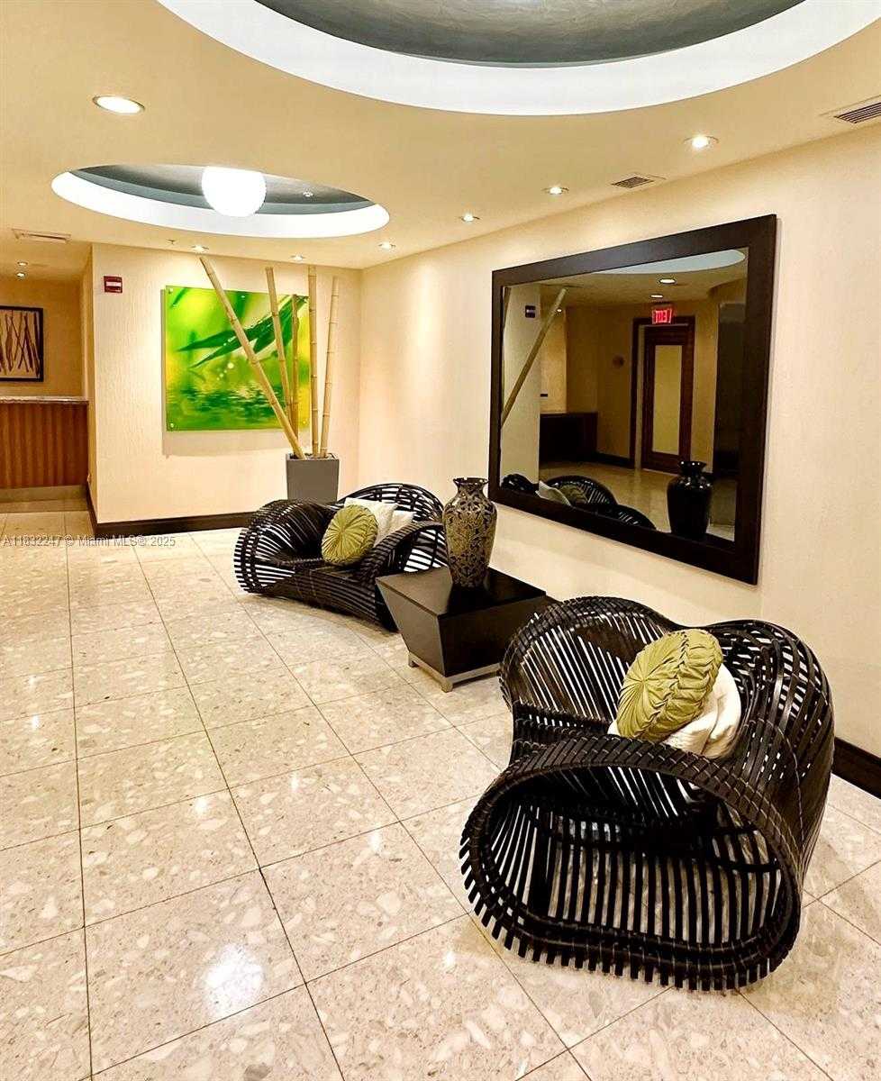 Small Image of 253 NORTH EAST 2ND ST #1606, Miami Number 35