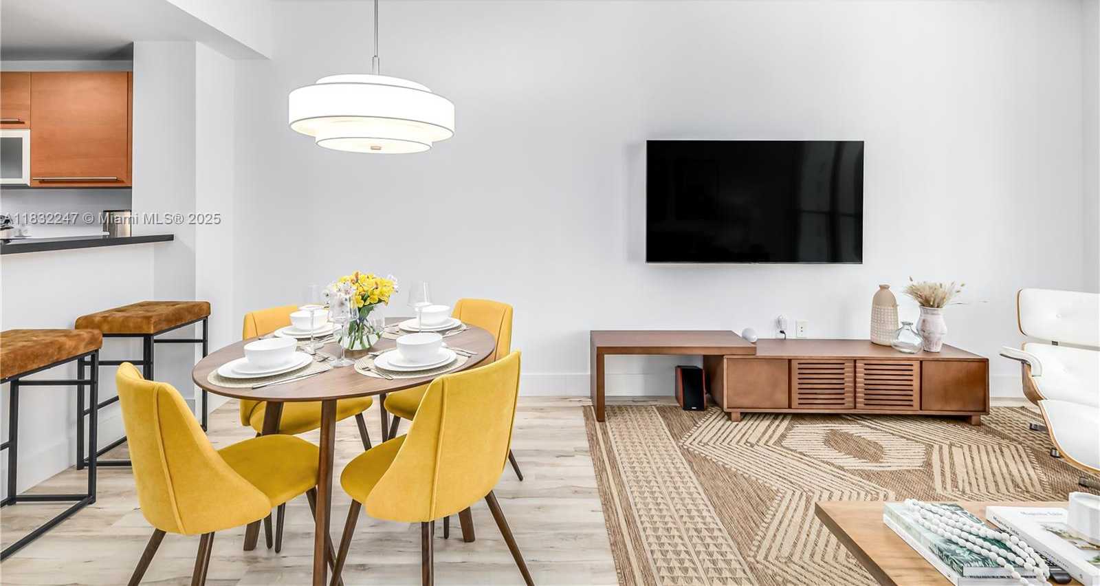 Small Image of 253 NORTH EAST 2ND ST #1606, Miami Number 4