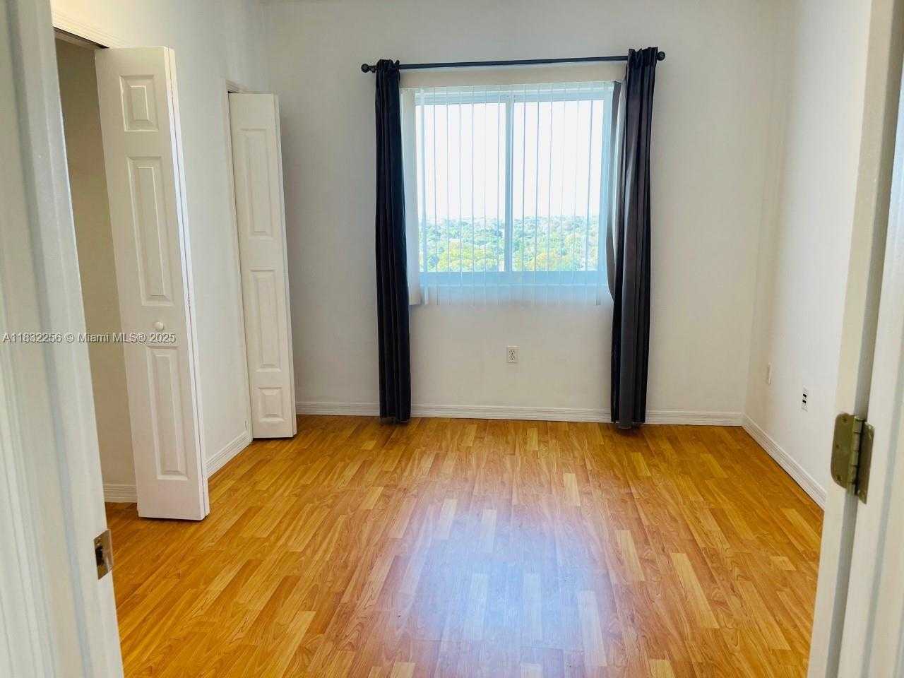 Small Image of 3500 CORAL WAY #1106, Miami Number 7