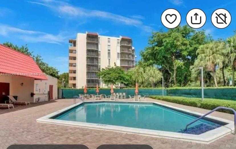 Small Image of 3101 NORTH COUNTRY CLUB DR #801, Aventura Number 16