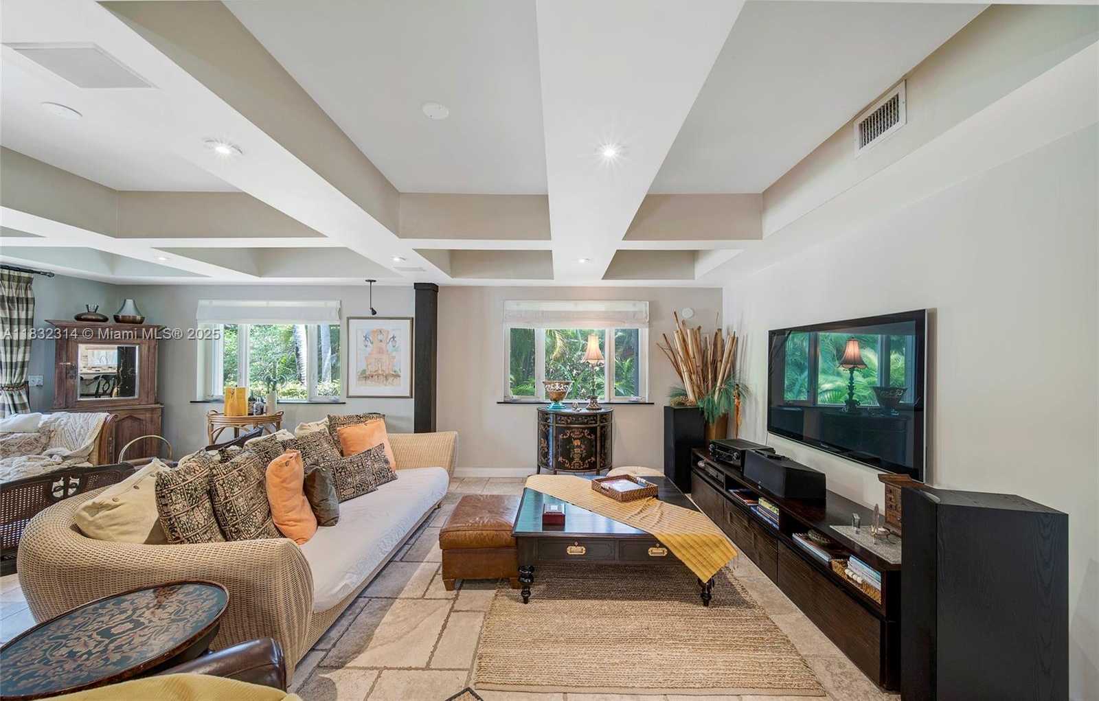 Small Image of 6645 SOUTH WEST 73RD CT #., Miami Number 17