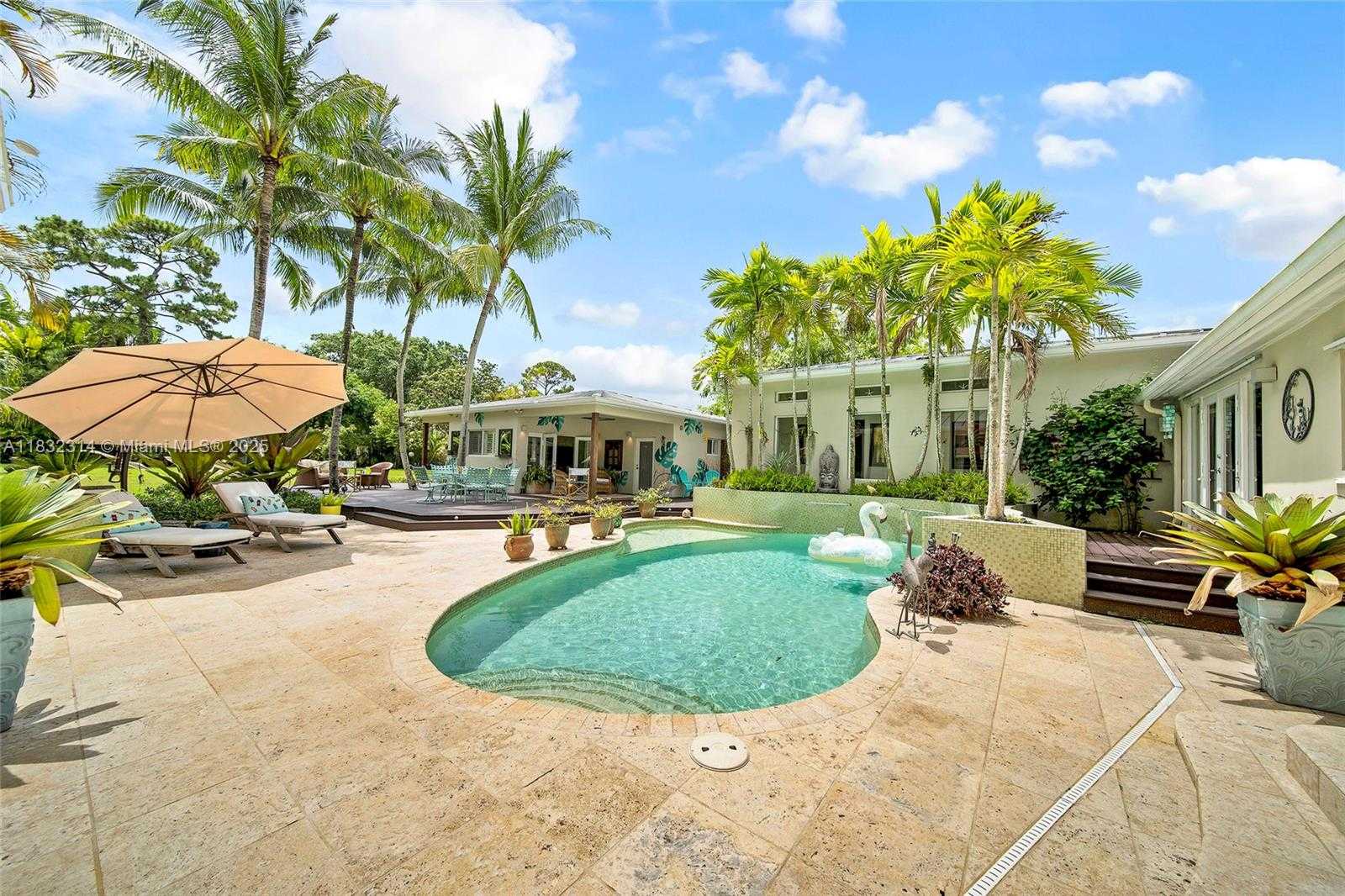 Small Image of 6645 SOUTH WEST 73RD CT #., Miami Number 2