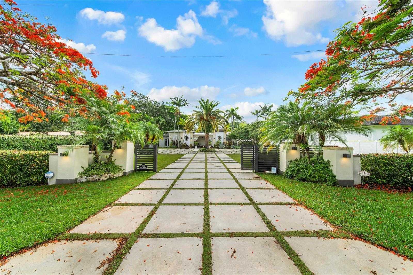 Small Image of 6645 SOUTH WEST 73RD CT #., Miami Number 3