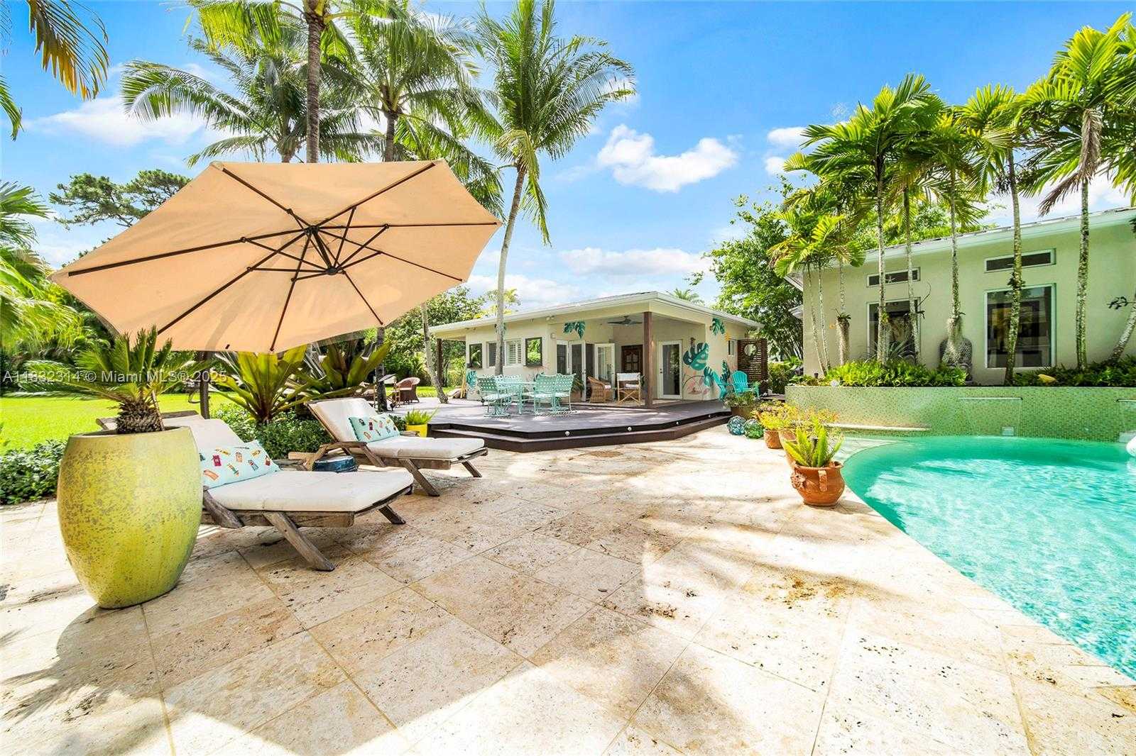 Small Image of 6645 SOUTH WEST 73RD CT #., Miami Number 37