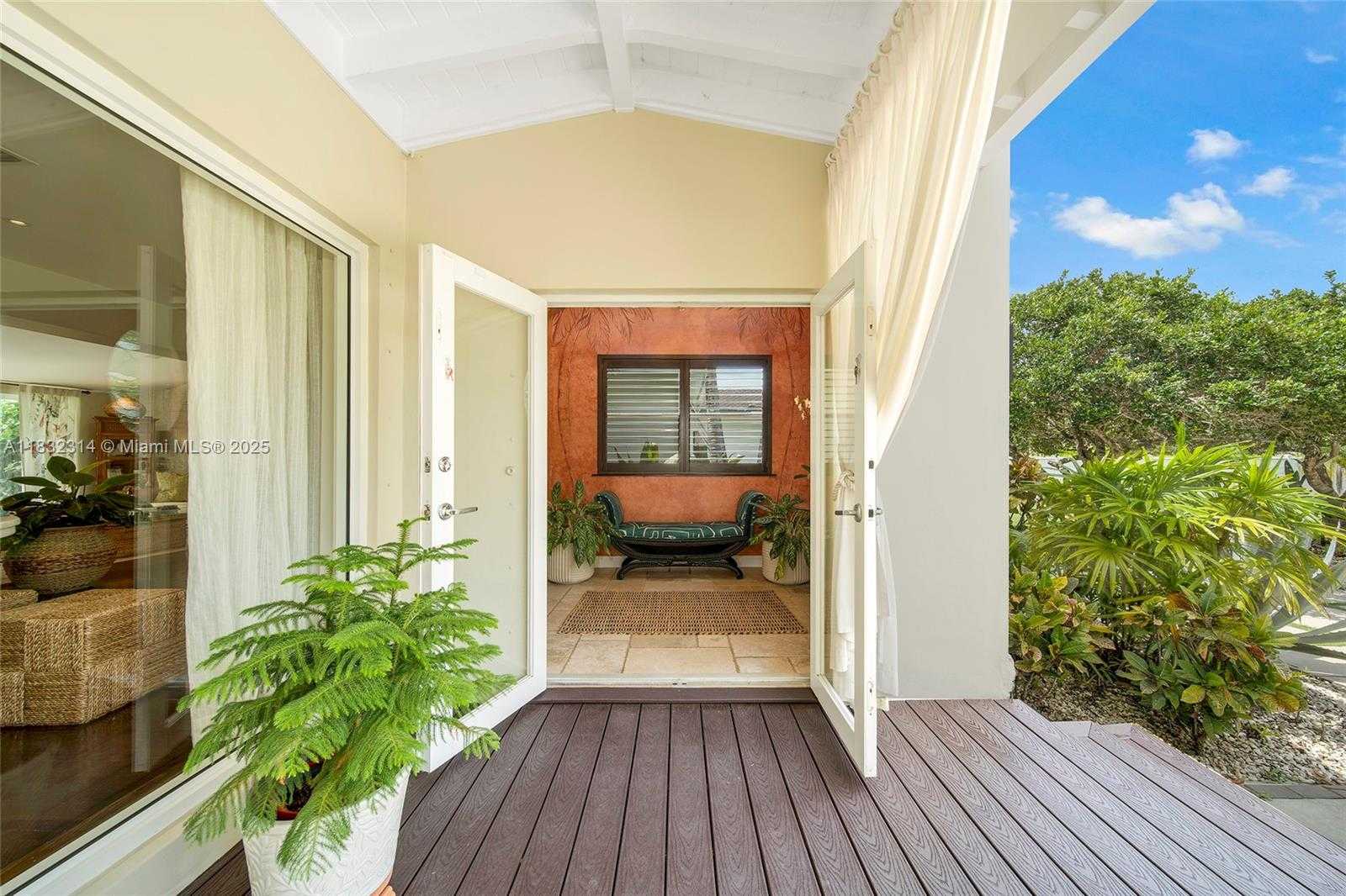 Small Image of 6645 SOUTH WEST 73RD CT #., Miami Number 7