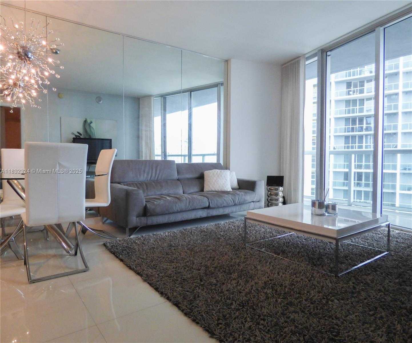 Small Image of 495 BRICKELL AVE #3708, Miami Number 2