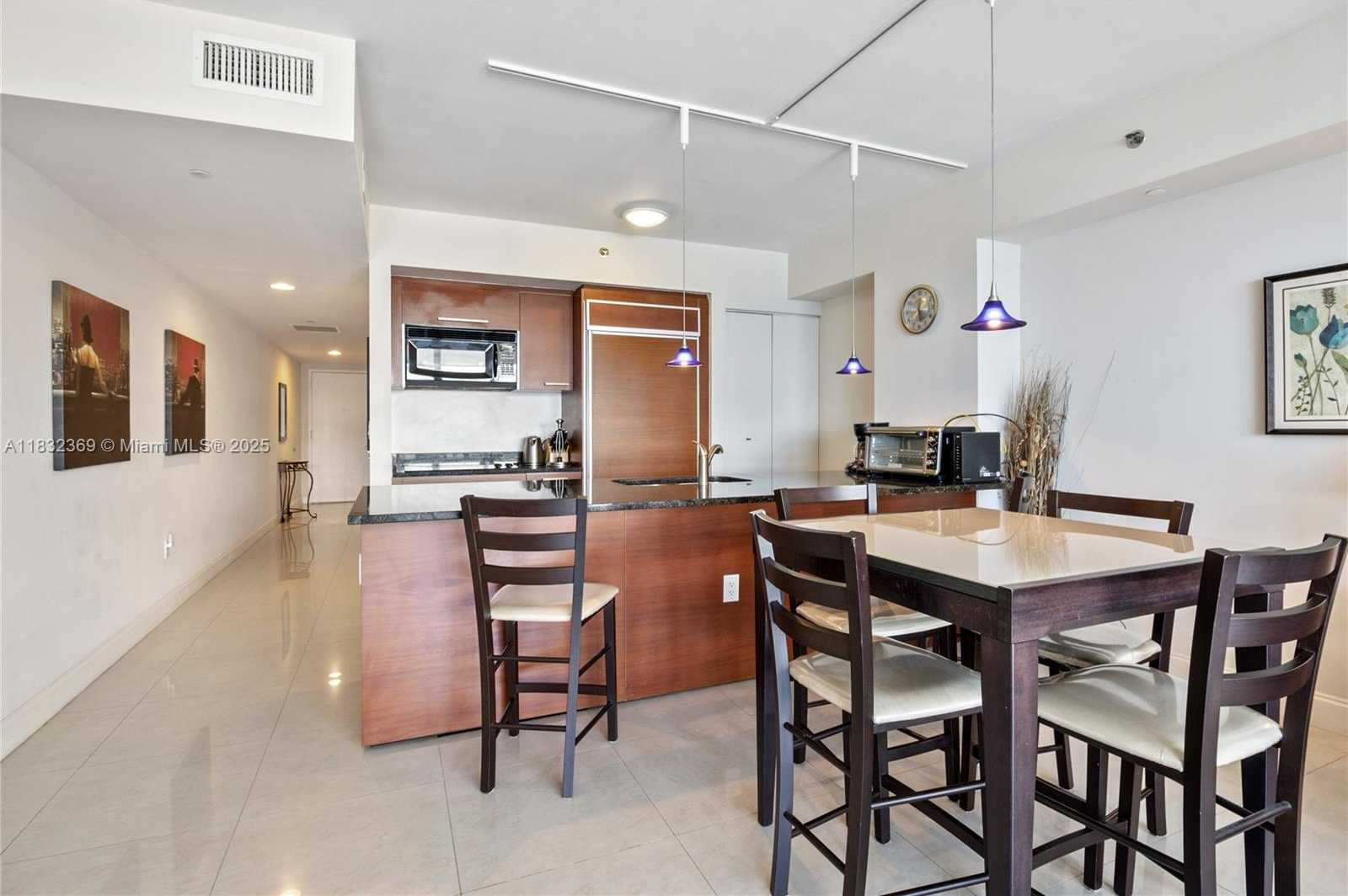 Small Image of 1830 SOUTH OCEAN DR #4409, Hallandale Beach Number 5
