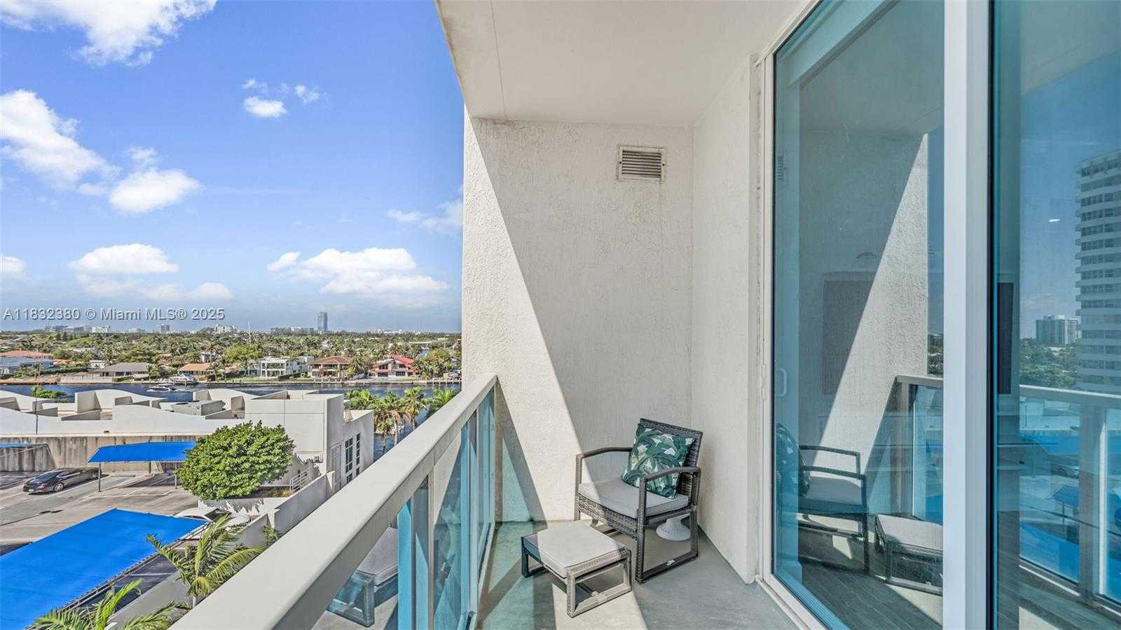 Small Image of 1945 SOUTH OCEAN DR #705, Hallandale Beach Number 17