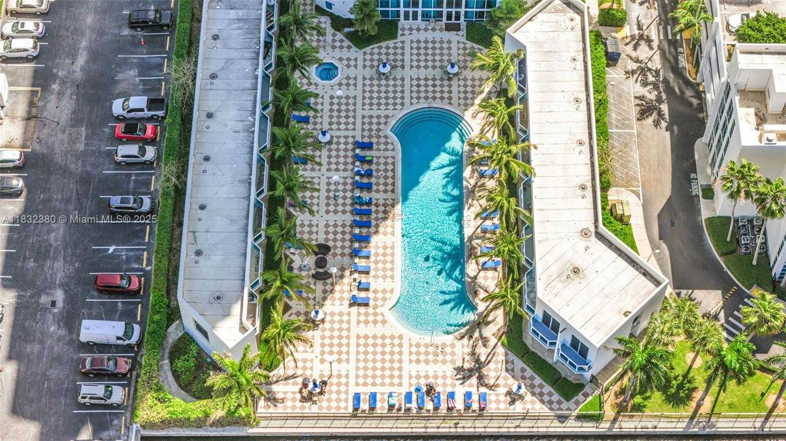 Small Image of 1945 SOUTH OCEAN DR #705, Hallandale Beach Number 32