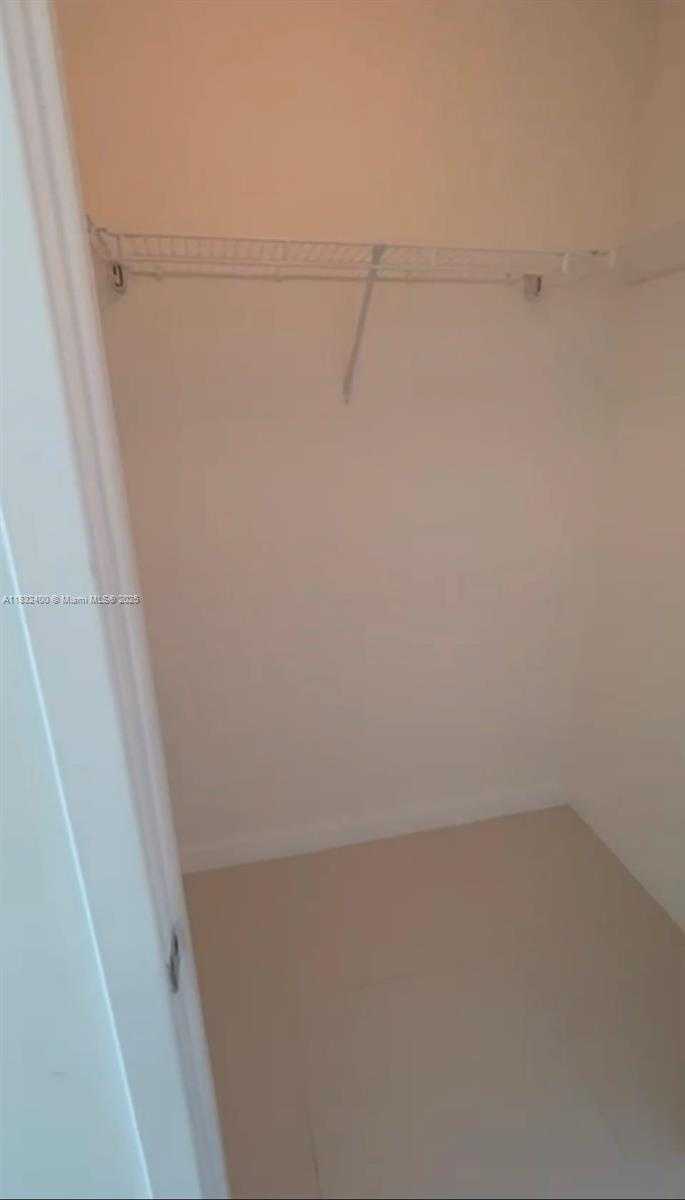 Small Image of 79 SOUTH WEST 12TH ST #2002-S, Miami Number 7