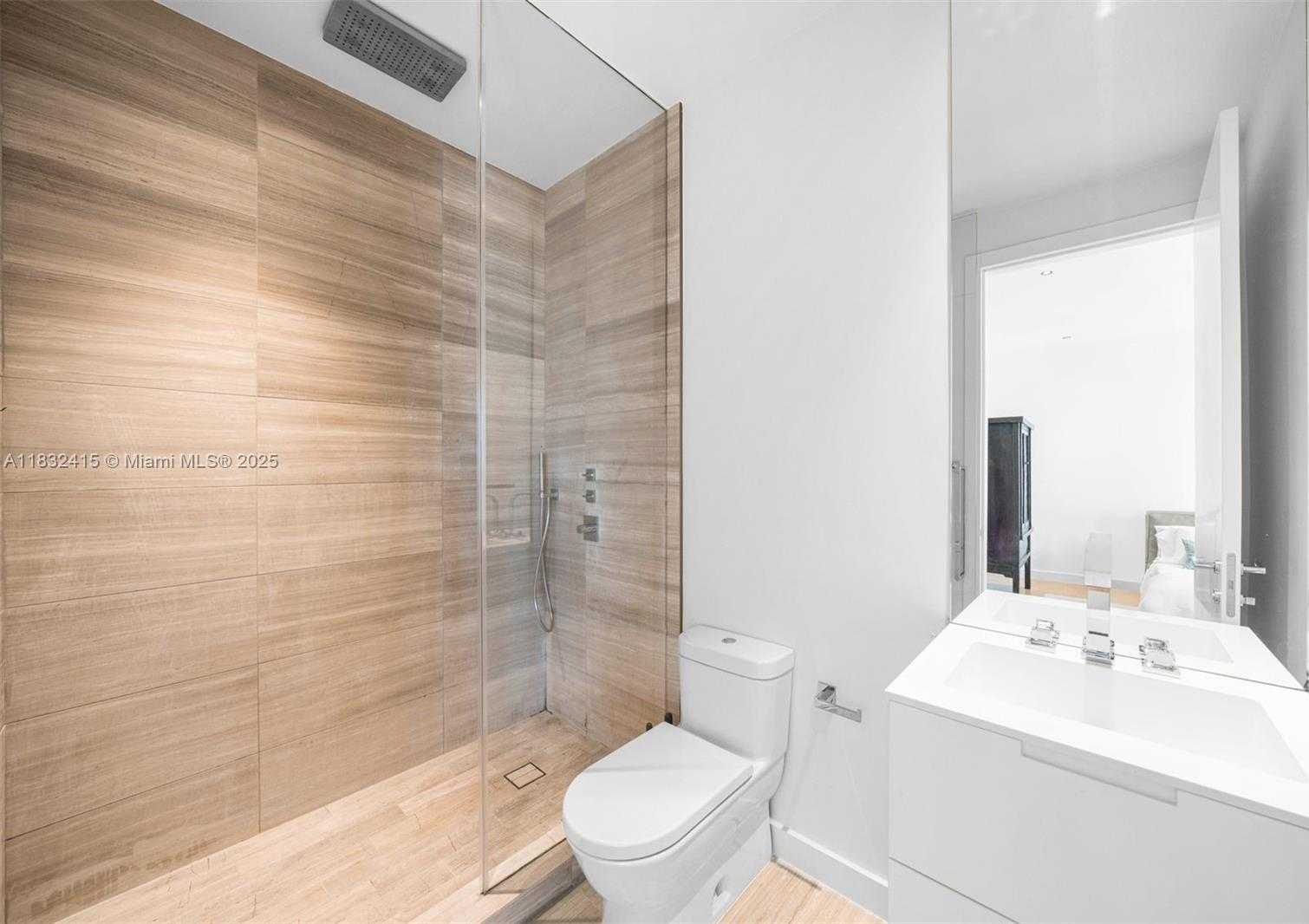 Small Image of 4701 NORTH MERIDIAN AVE #LPH21, Miami Beach Number 17