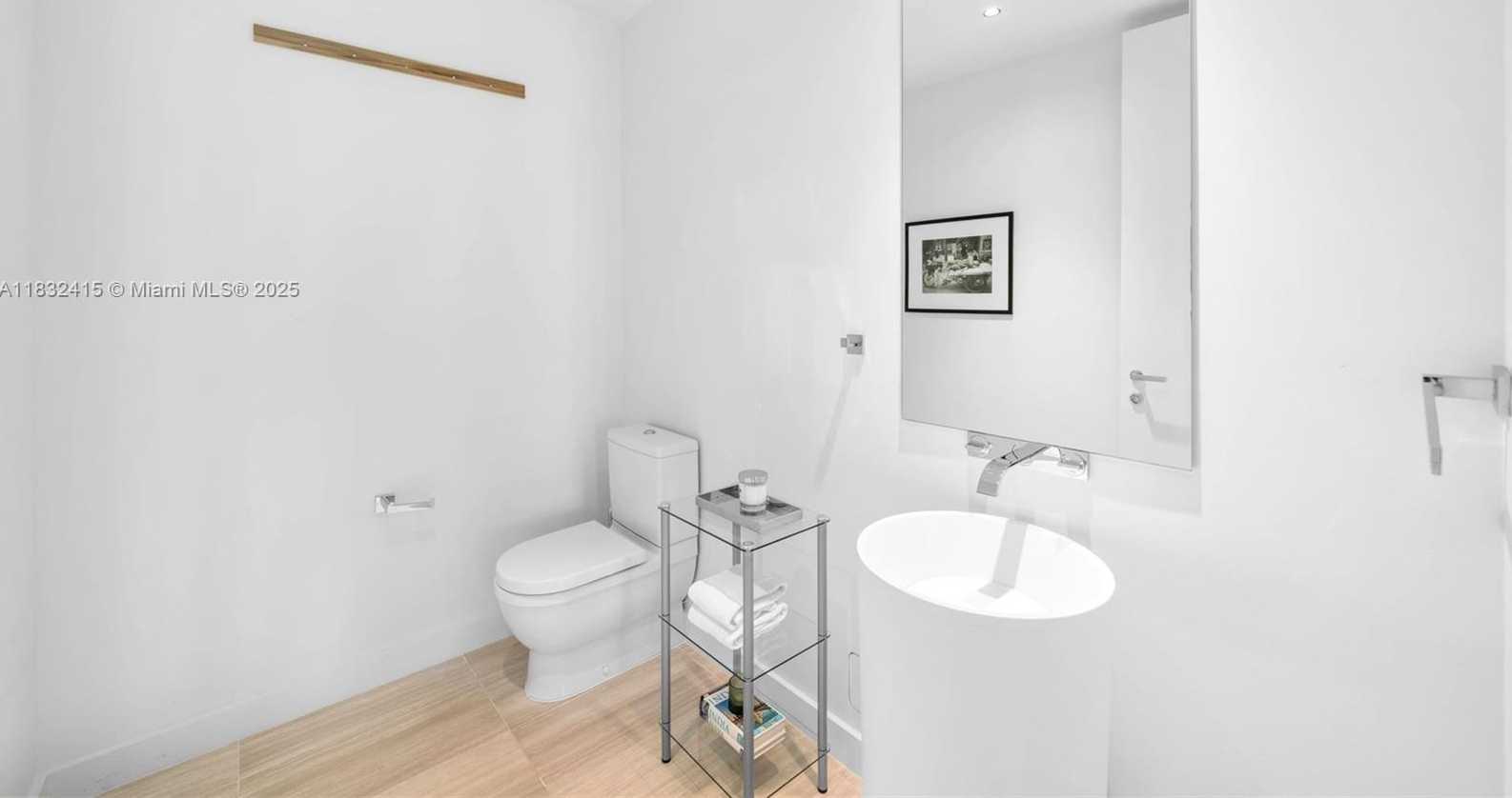 Small Image of 4701 NORTH MERIDIAN AVE #LPH21, Miami Beach Number 18