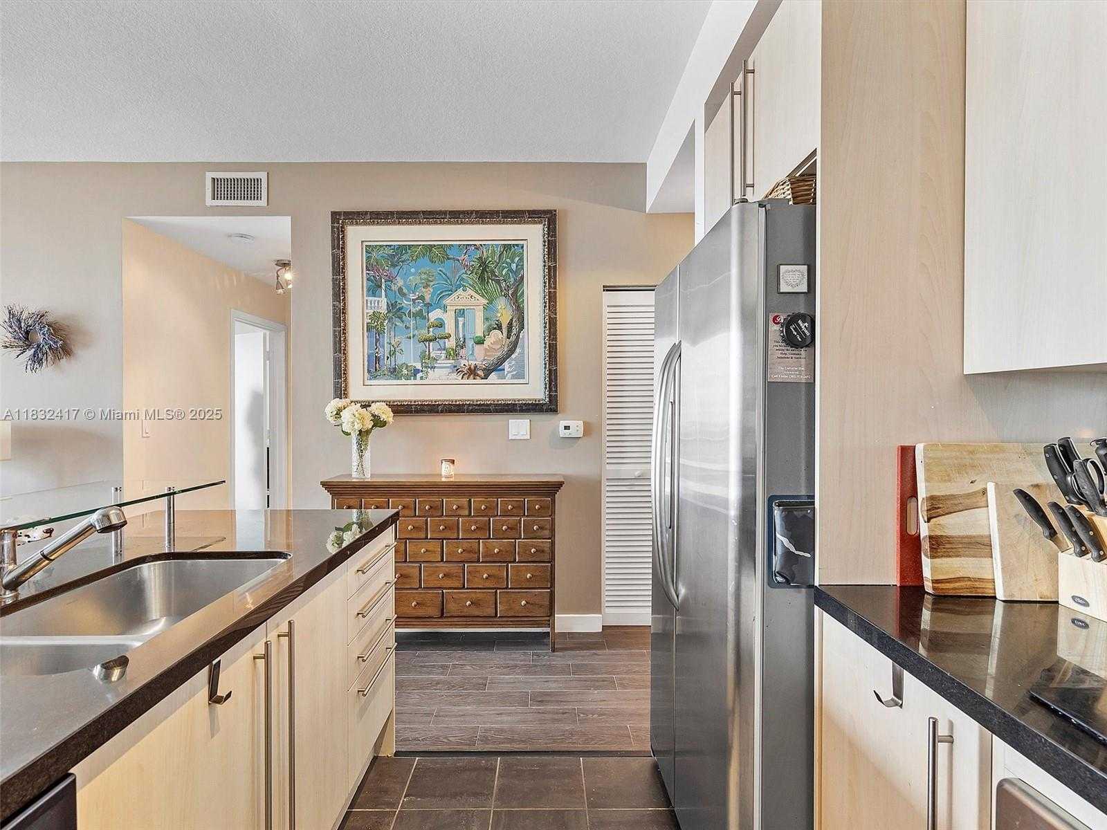 Small Image of 1111 SOUTH WEST 1ST AVE #3217-N, Miami Number 14