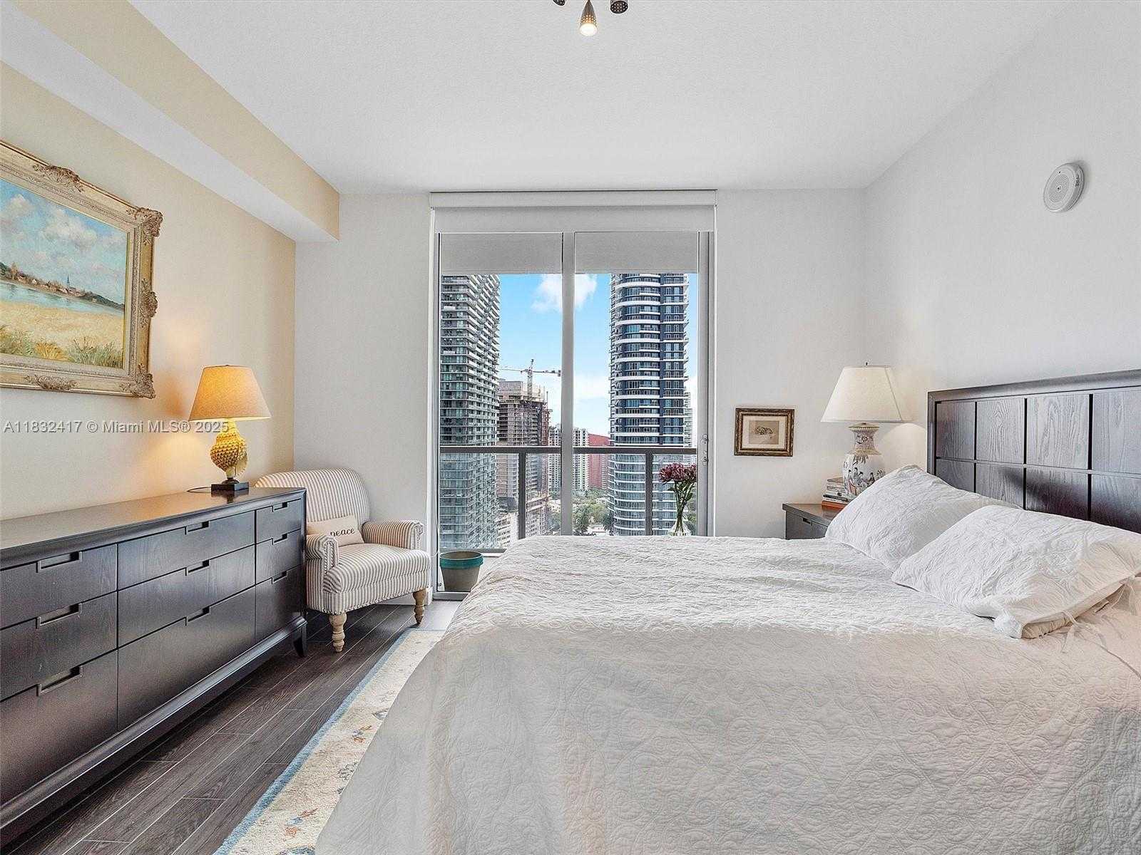Small Image of 1111 SOUTH WEST 1ST AVE #3217-N, Miami Number 18