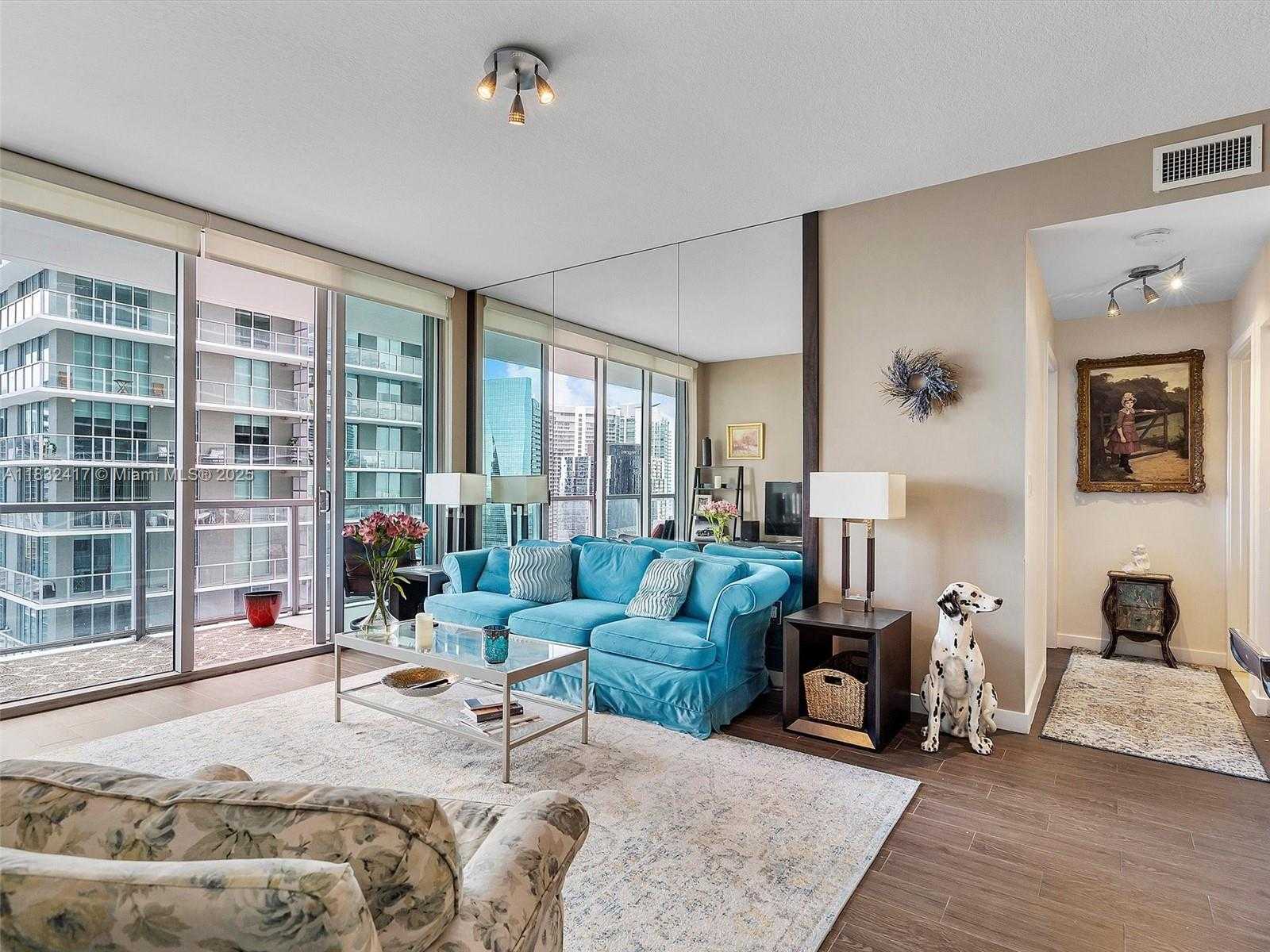 Small Image of 1111 SOUTH WEST 1ST AVE #3217-N, Miami Number 4