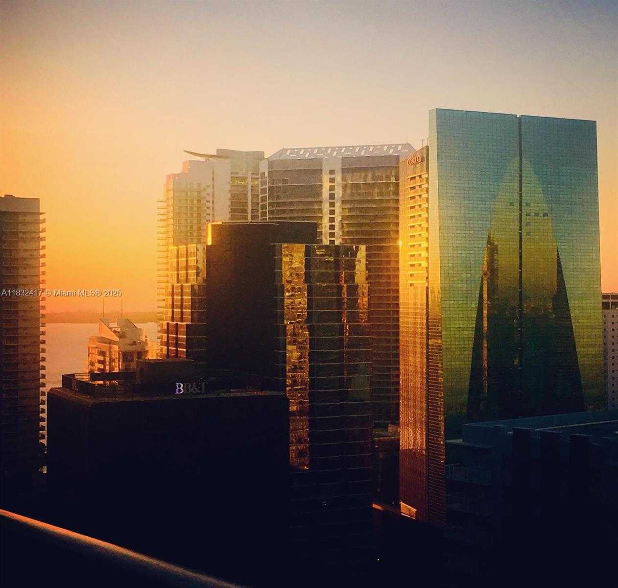 Small Image of 1111 SOUTH WEST 1ST AVE #3217-N, Miami Number 45