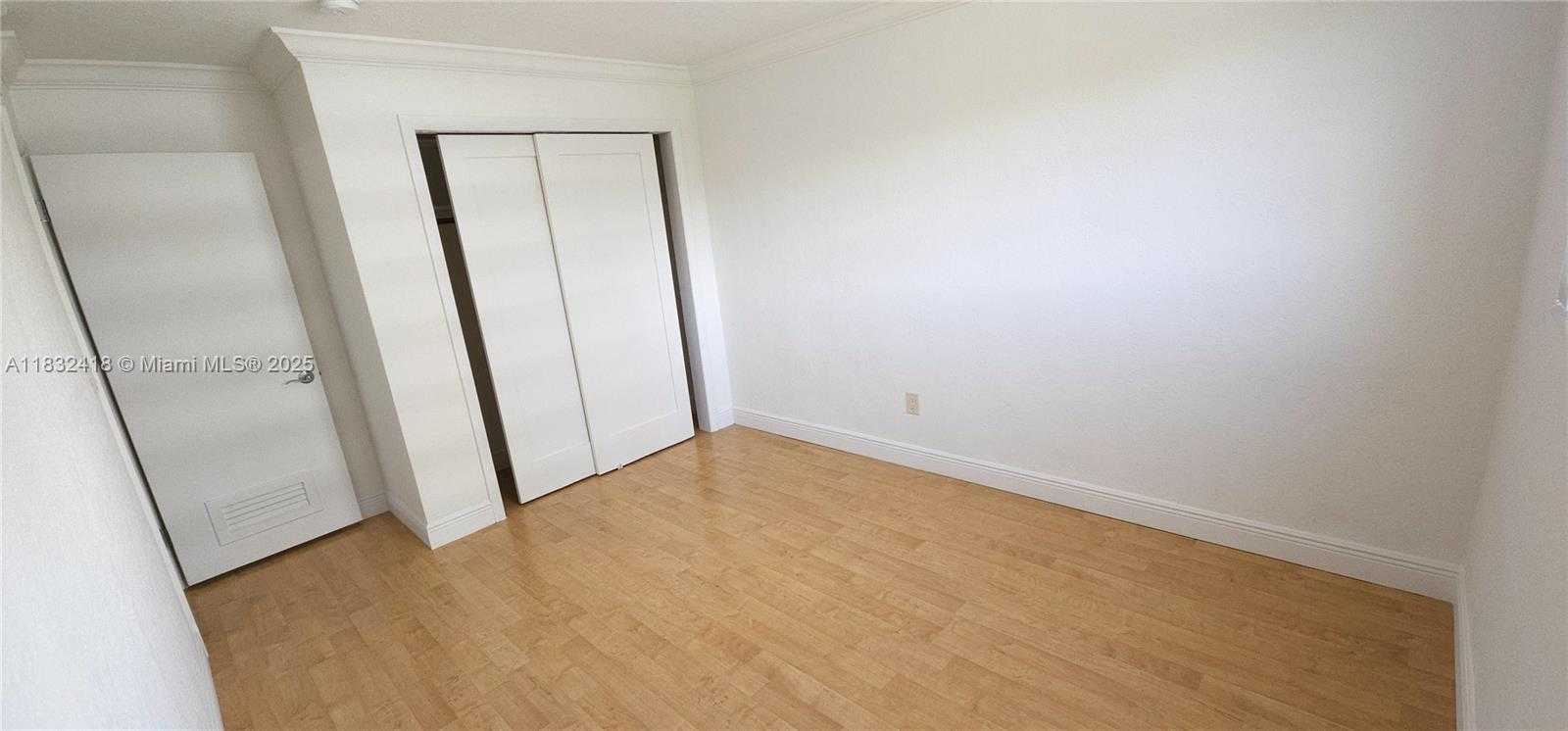Small Image of 650 CORAL WAY #404, Coral Gables Number 18