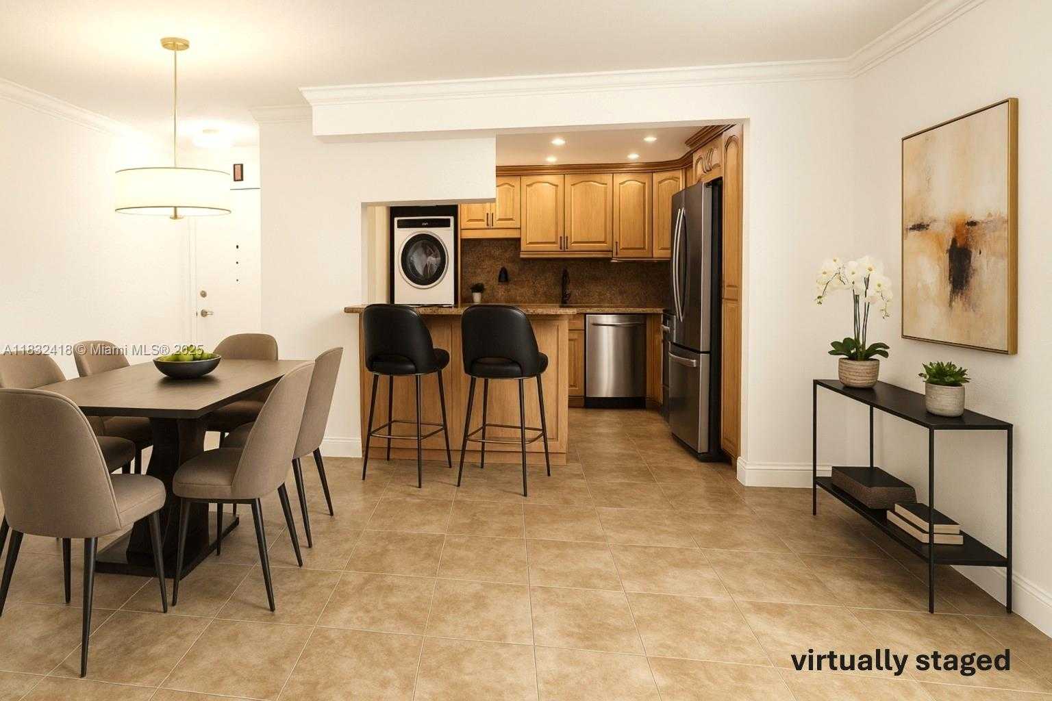 Small Image of 650 CORAL WAY #404, Coral Gables Number 5