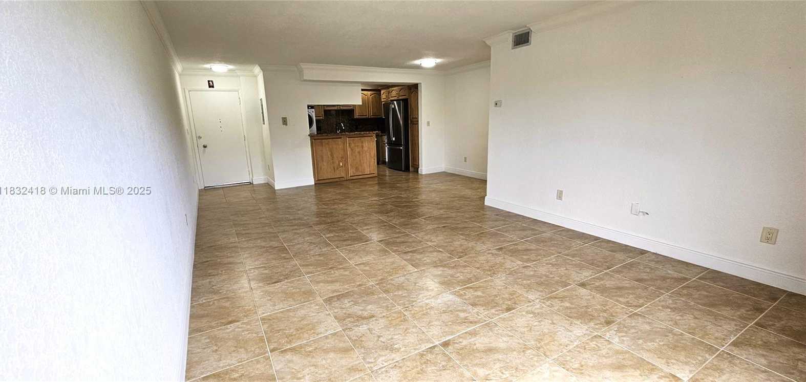 Small Image of 650 CORAL WAY #404, Coral Gables Number 7