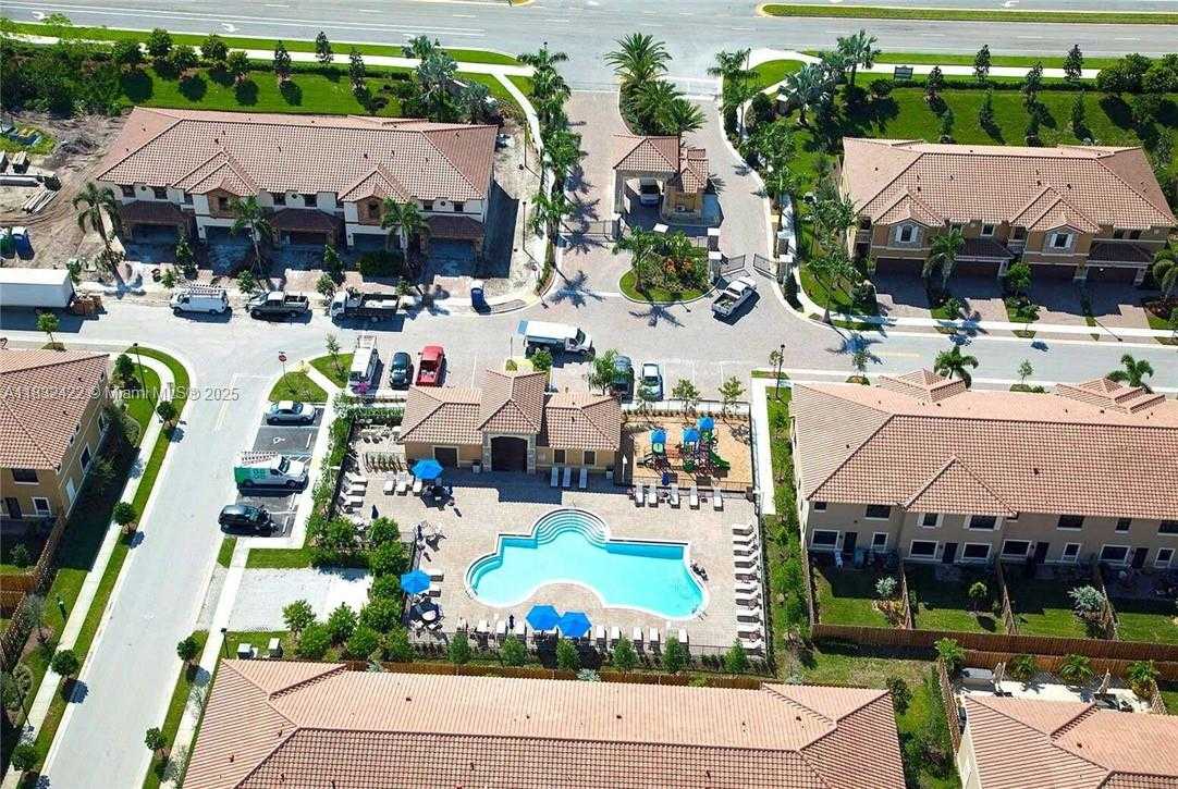 Small Image of Parkland Number 18