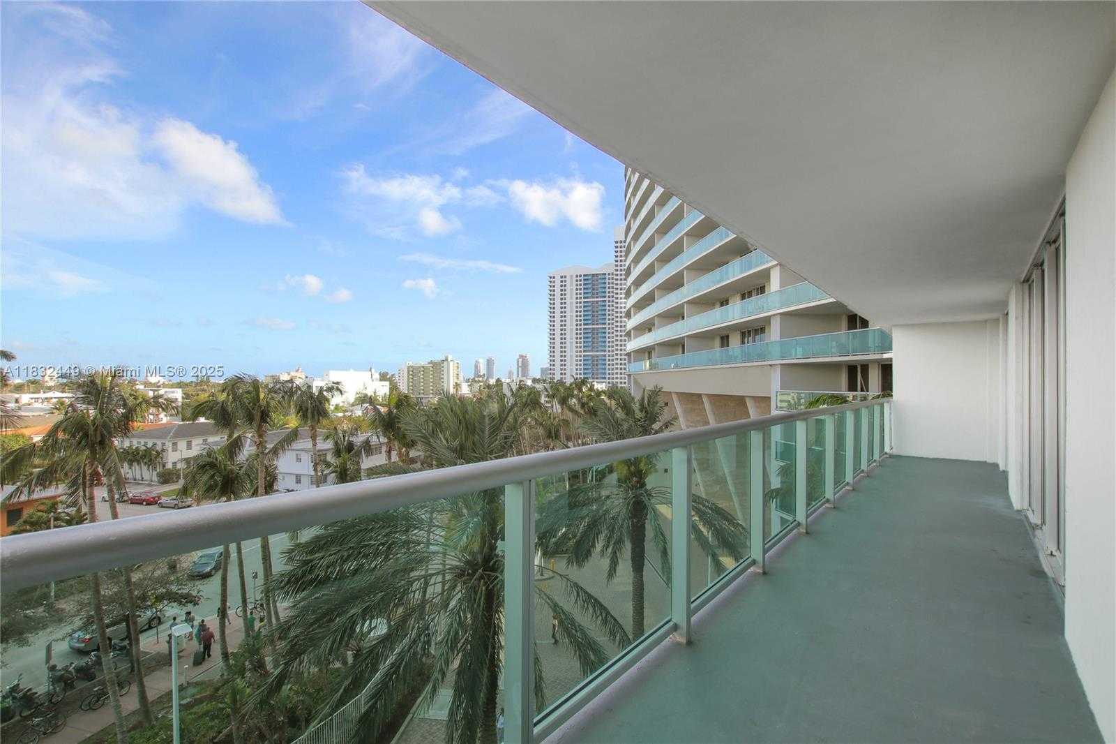 Small Image of 1500 BAY RD #M-0414, Miami Beach Number 7