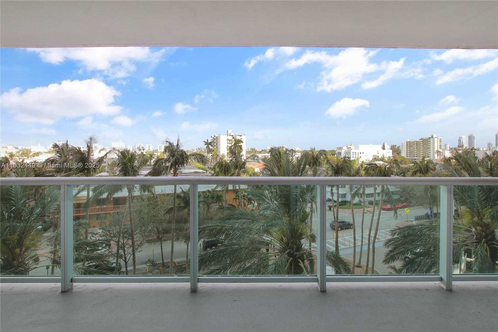 Small Image of 1500 BAY RD #M-0414, Miami Beach Number 8