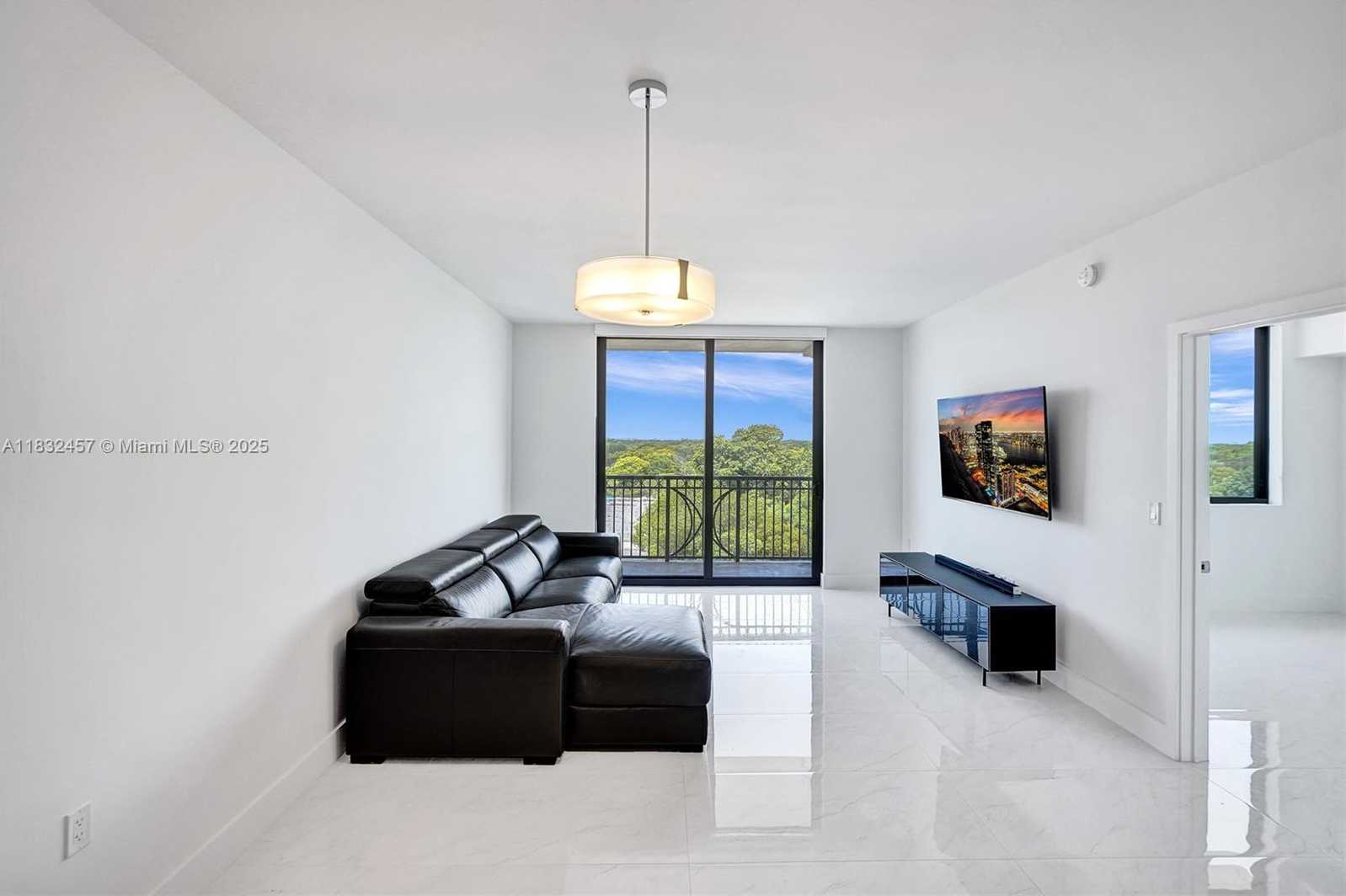 Small Image of 301 ALTARA AVE #729, Coral Gables Number 12