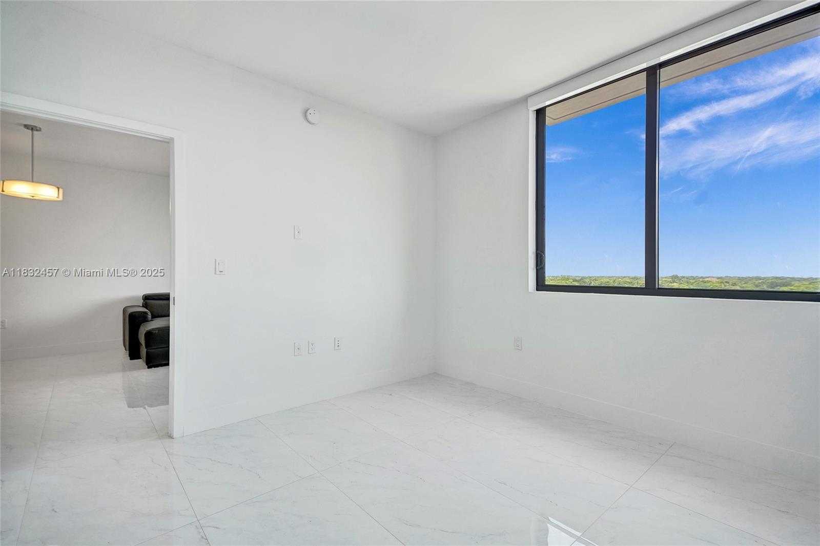 Small Image of 301 ALTARA AVE #729, Coral Gables Number 18