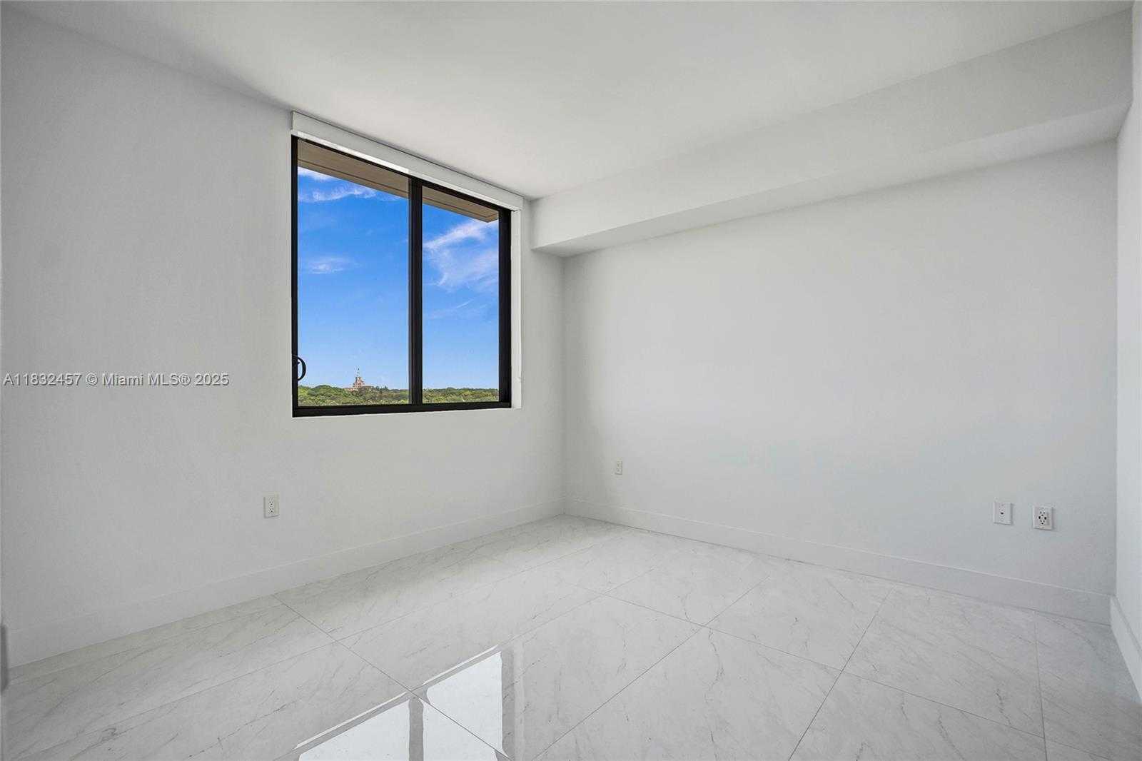 Small Image of 301 ALTARA AVE #729, Coral Gables Number 19