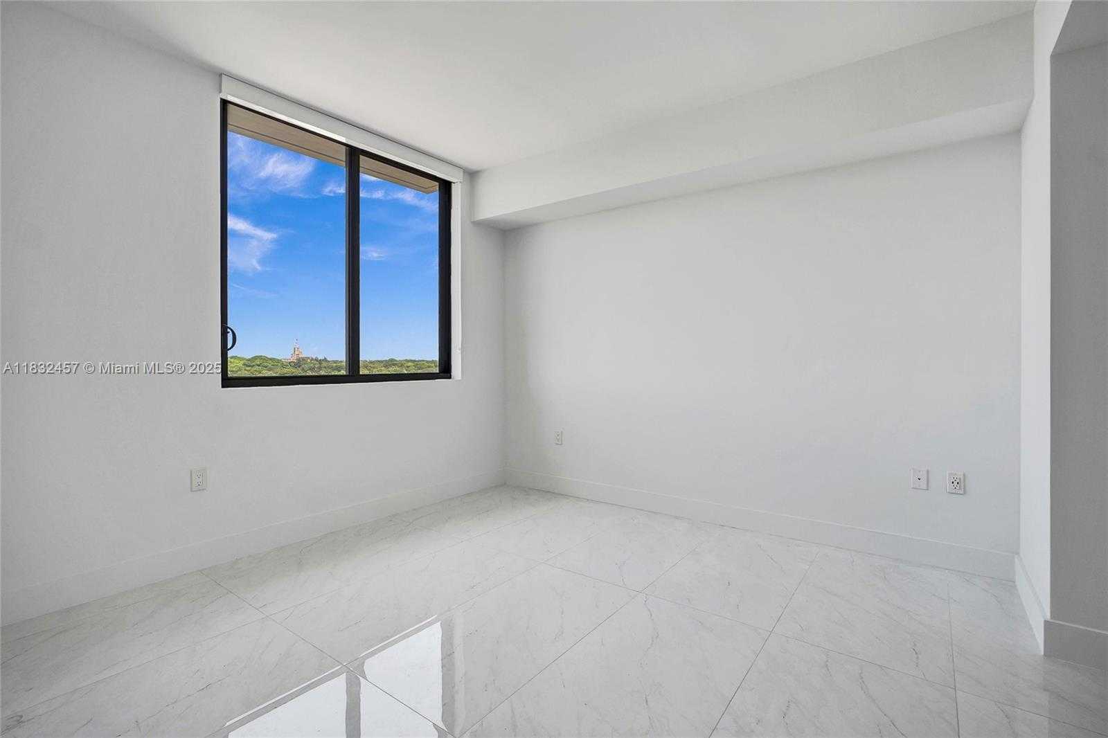Small Image of 301 ALTARA AVE #729, Coral Gables Number 20