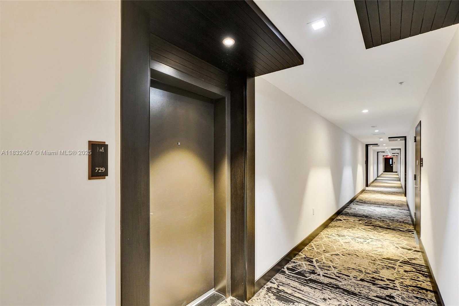 Small Image of 301 ALTARA AVE #729, Coral Gables Number 34