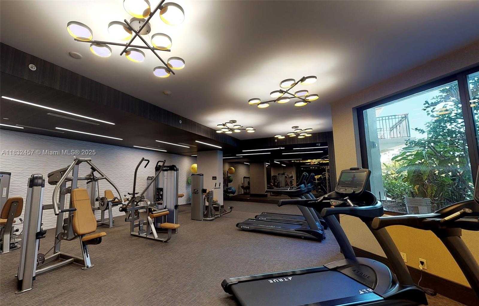 Small Image of 301 ALTARA AVE #729, Coral Gables Number 40