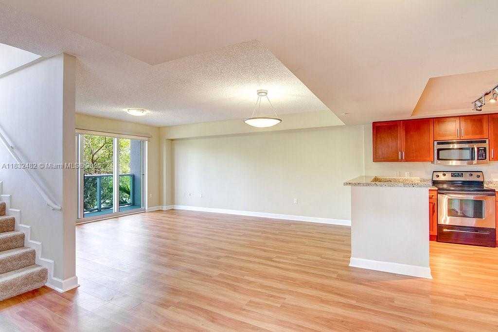Small Image of 1500 BAY RD #T-1414, Miami Beach Number 8