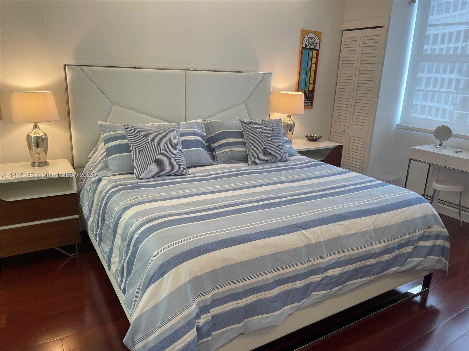 Small Image of 5701 COLLINS AVE #805, Miami Beach Number 11